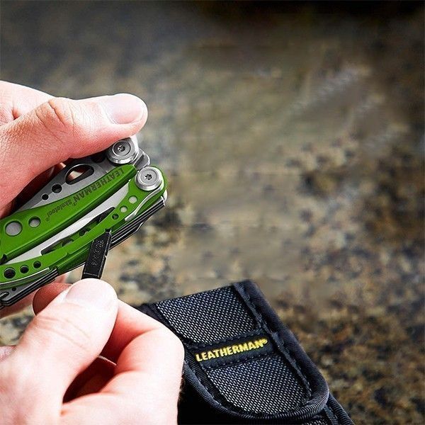 Мультиинструмент LEATHERMAN Skeletool - MOSS GREEN, картонная коробка STV-832208 фото